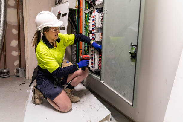 Best Electrician for Home Renovation  in Redfield, SD