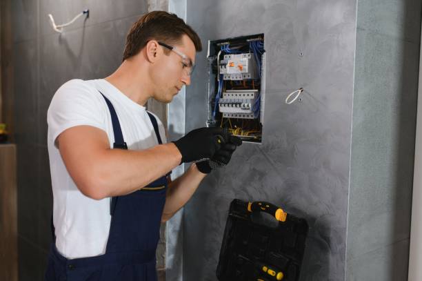 Best 24-Hour Electrician  in Redfield, SD