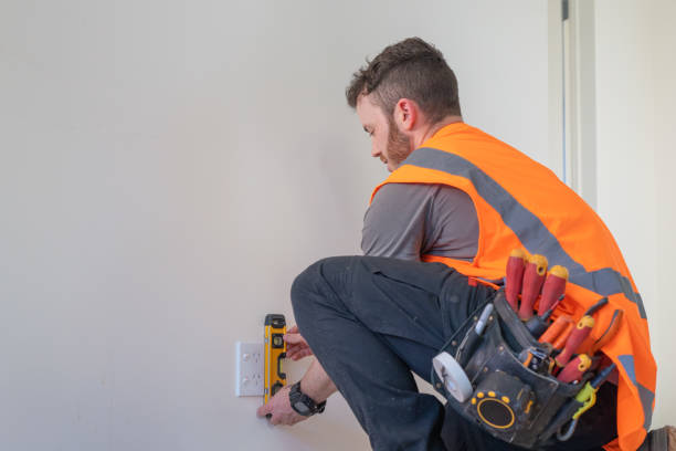 Best 24-Hour Electrician  in Redfield, SD